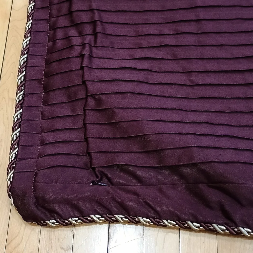 2 Croft & Barrow Euro Shams 26x26 Plum Gold Jacquard Reversible Rope Trim